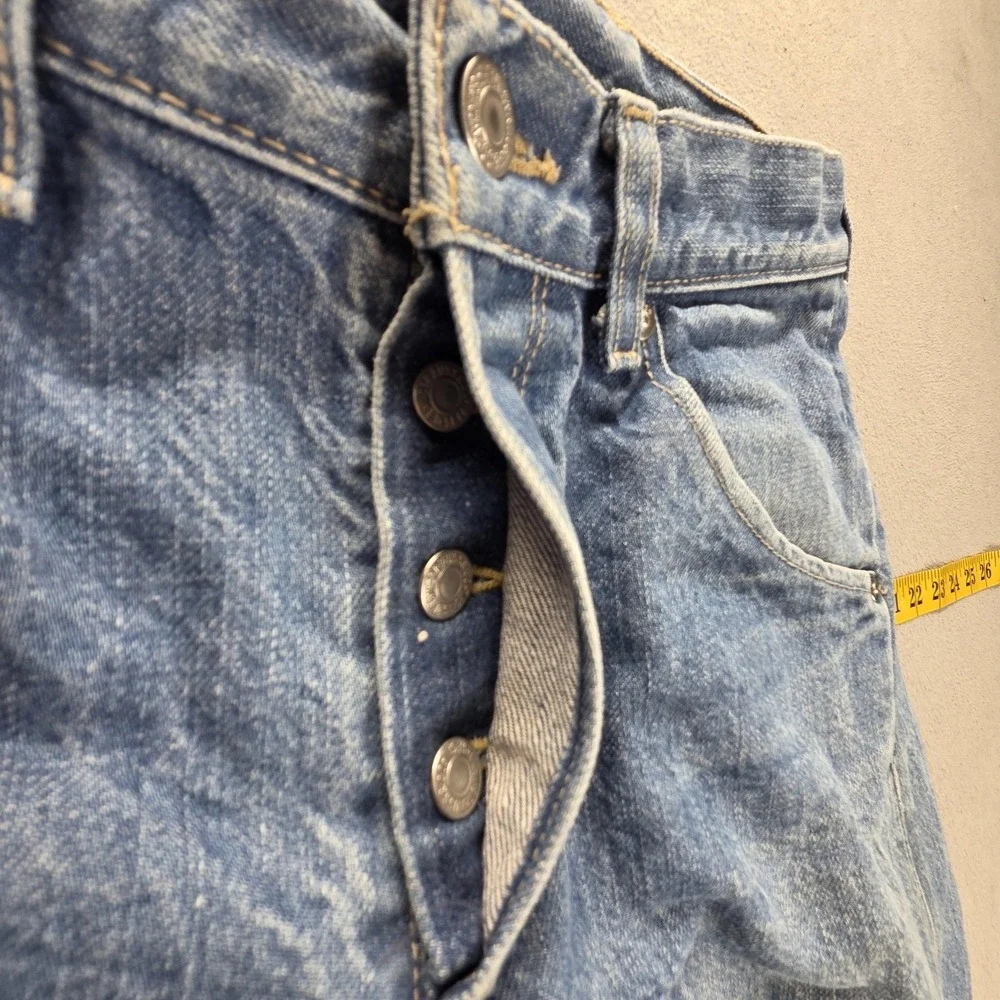VTG Levis Engineered Jeans Mens Blue Twisted Buckle Back One Pocket Fits 28x28